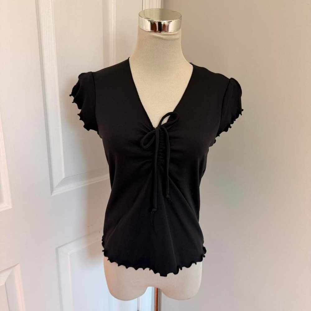 Y2K BLACK SELF ESTEEM LETTUCE HEM TOP